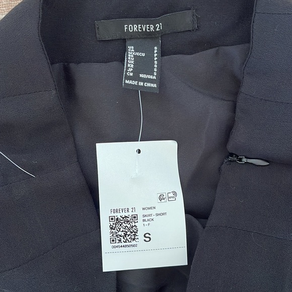 NWT Forever 21 Mini Skirt - Picture 8 of 13